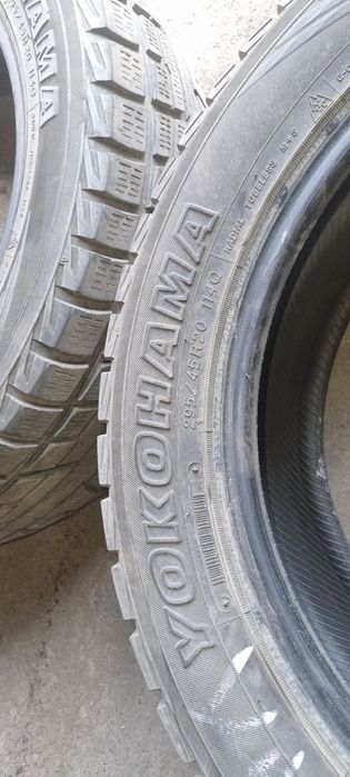 295/45 r20 Yokohama Geolandar