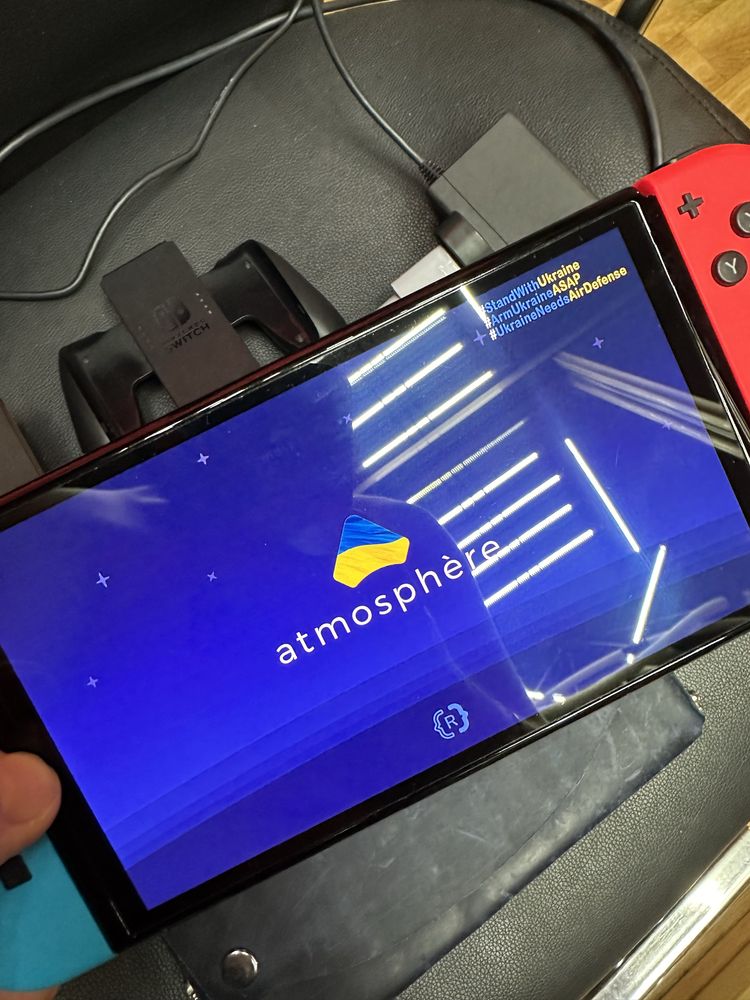 Nintendo Switch Oled з майже всіма іграми