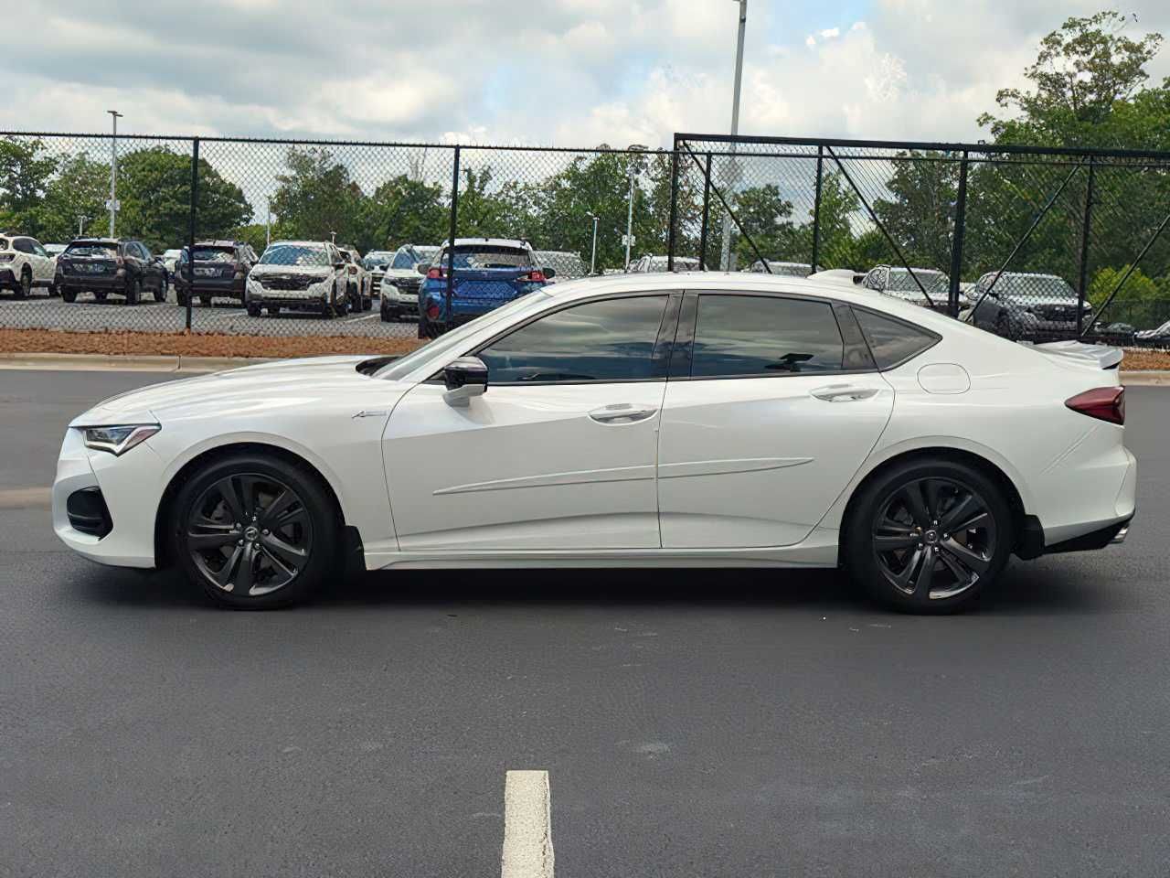 Acura TLX    2021