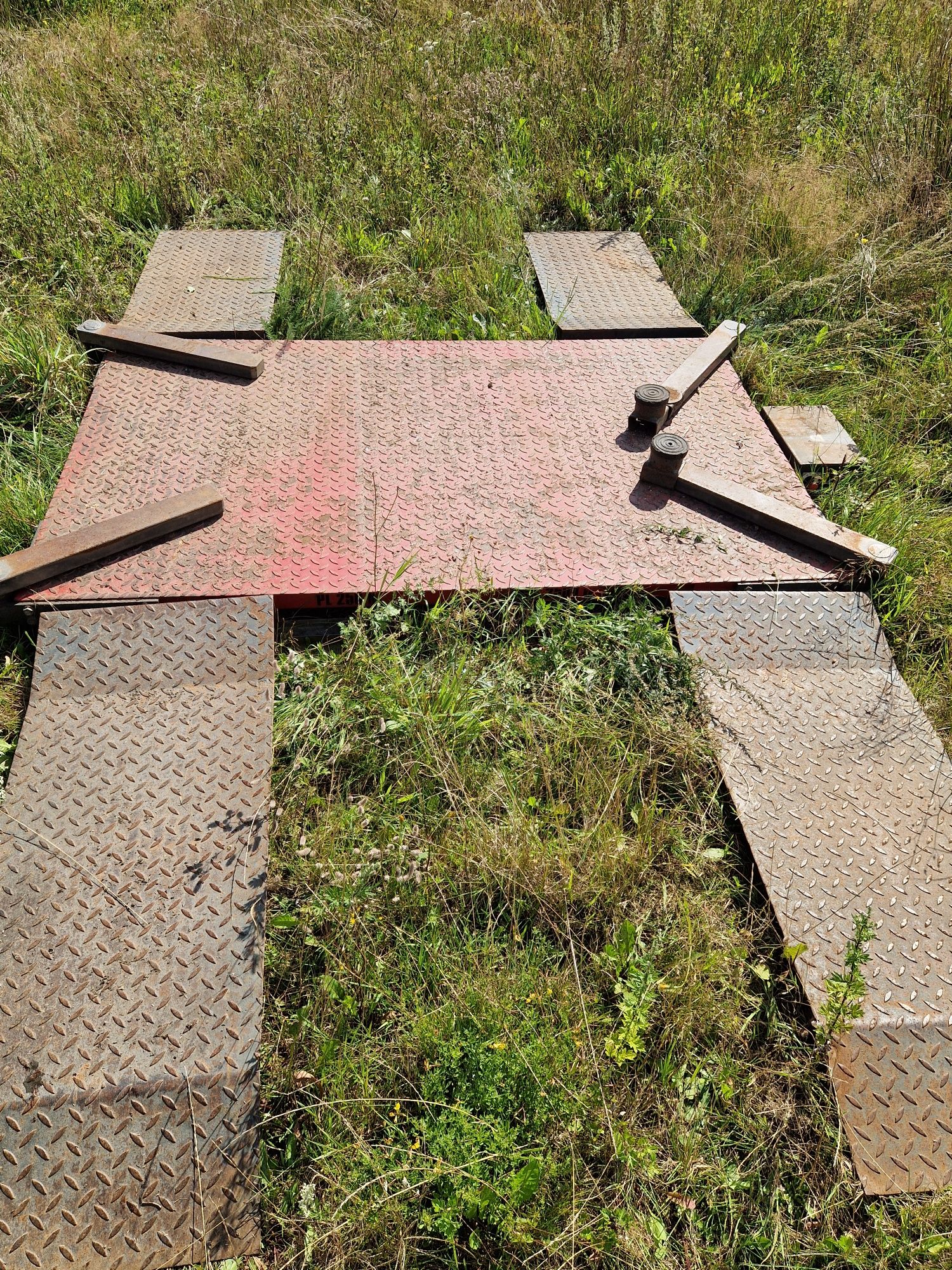 Podnośnik platforma do 2500kg