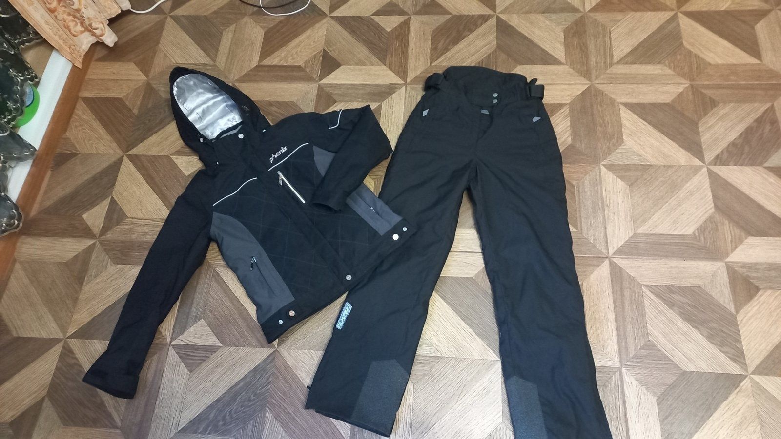 Лыжный костюм 34р ,XS,Phenix