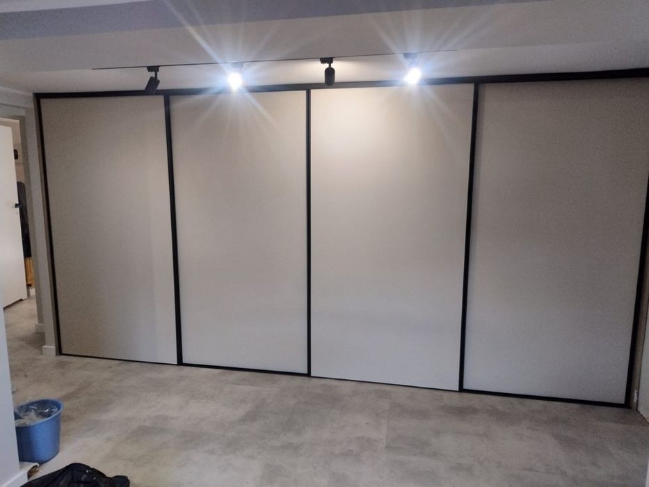 Szafa pod miarę - Stolarskie szafy