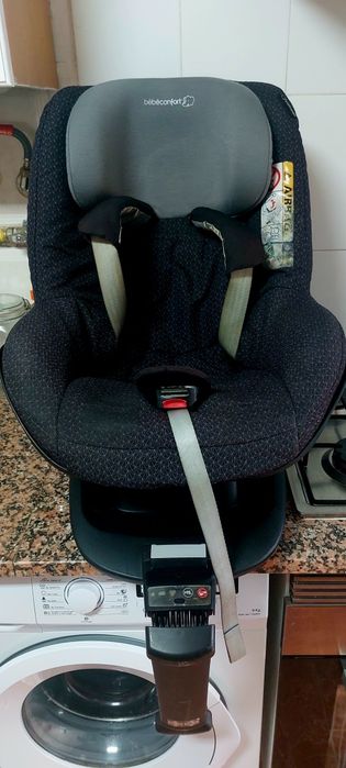 Cadeira Auto Bébé Confort :Pearl Smart i-Size, com base Isofix 2wayFi