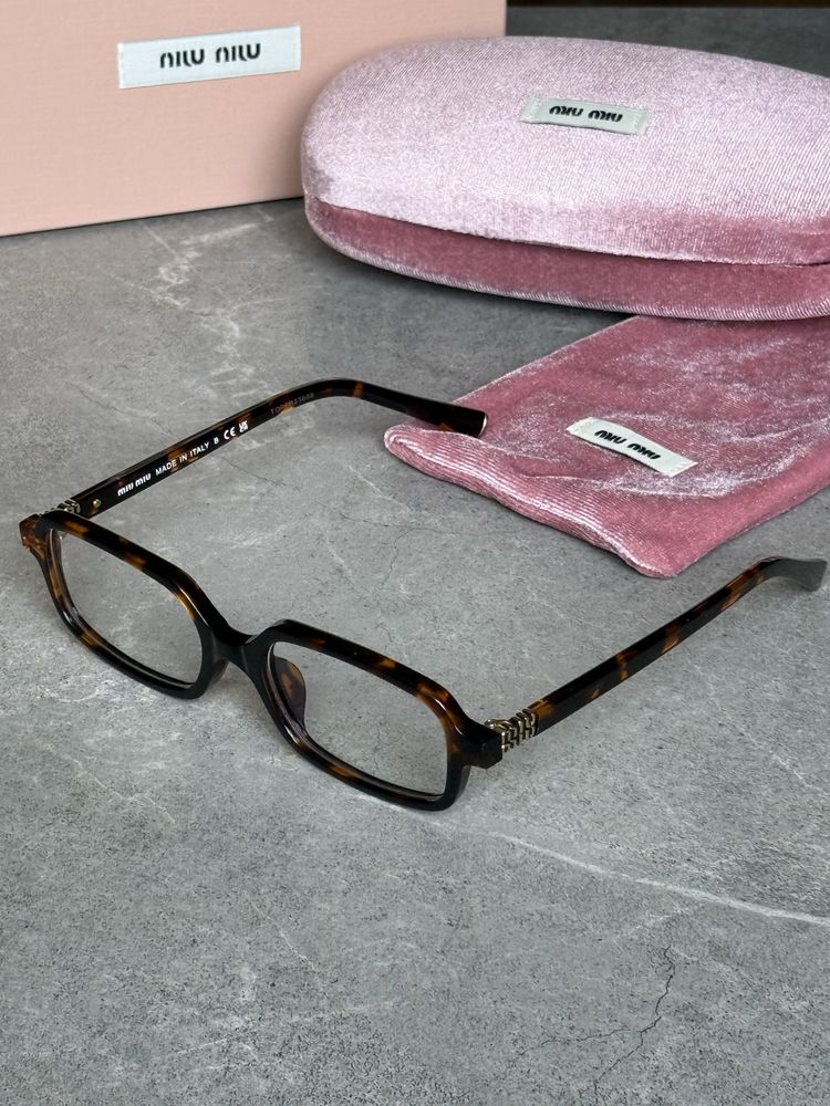 Сонцезахисні окуляри Miu Miu SMU 11ZS солнцезащитные очки миу миу