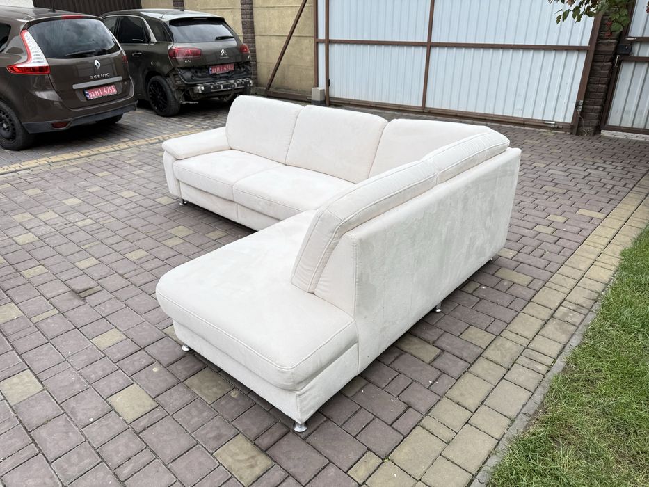 Шкіряний Розкладний Диван
