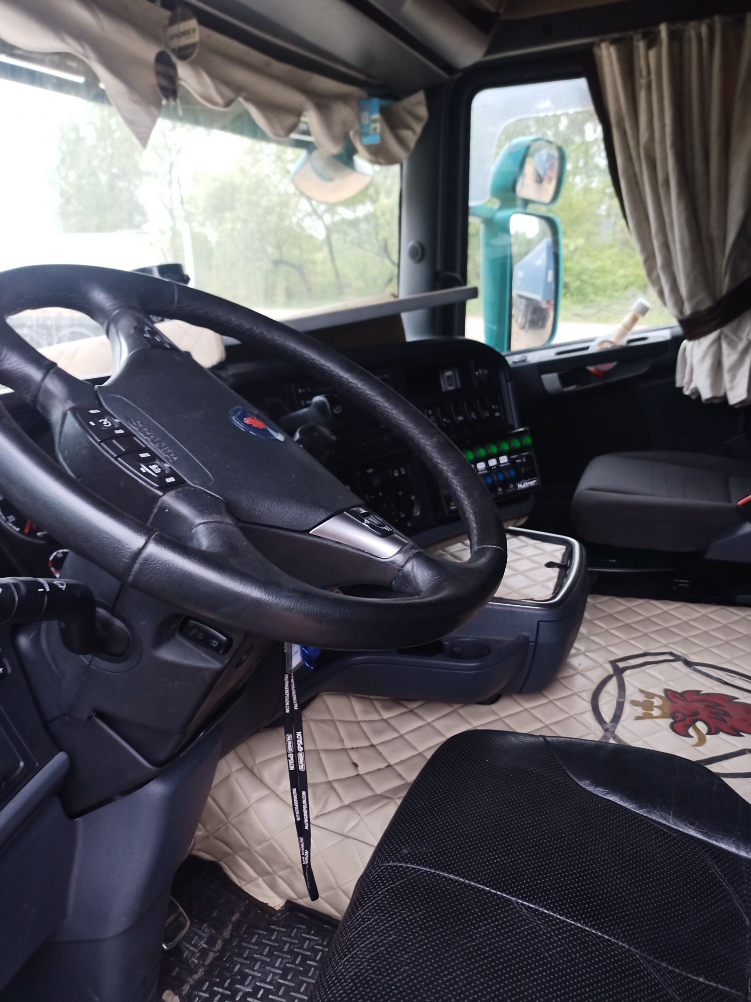 Scania  2015 drewna drzewa lasu epsilon