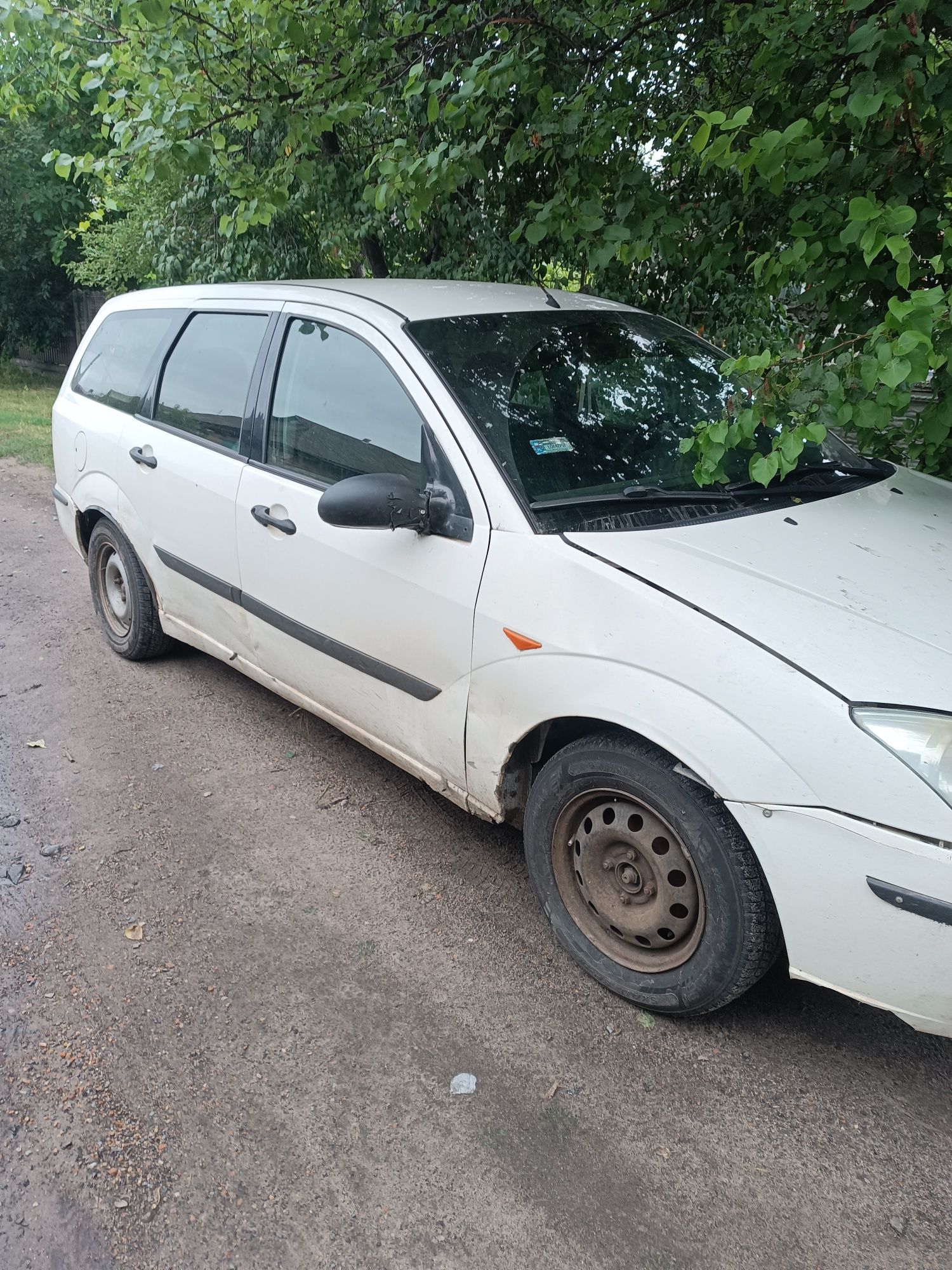 Ford focus 1999 і ford focus 2001