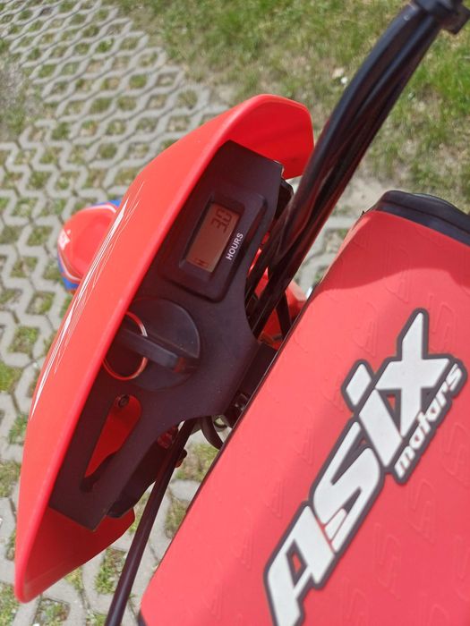 ASIX XB68 cross.