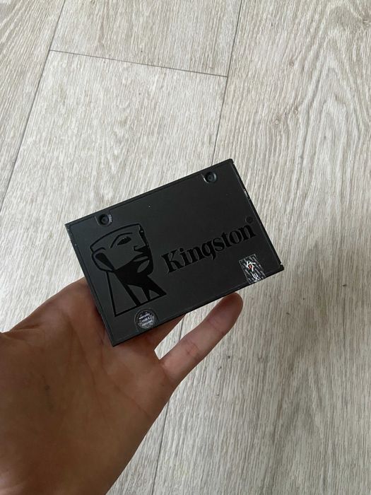 Kingston 240gb SSD Накопичувач sata 3 для ноутбука та комп'ютера
