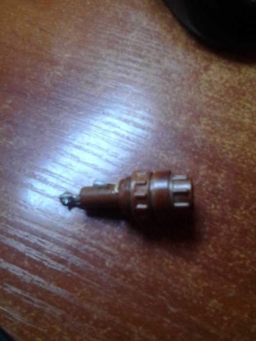 Держатели предохранителей серии ДВП, ДПБ, ДВПТ