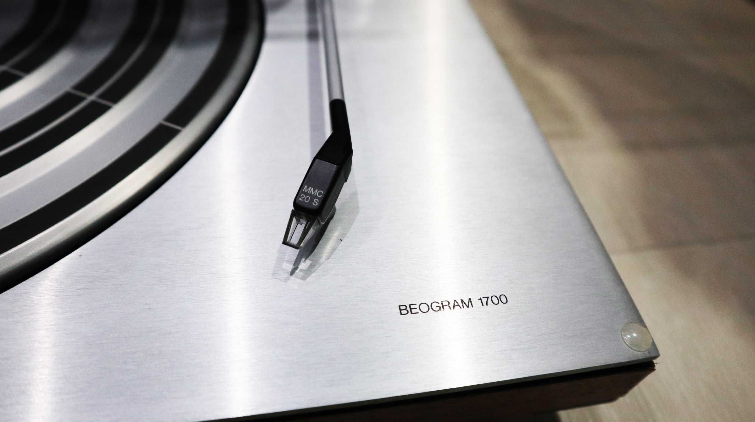 Проигрыватель пластинок Bang olufsen beogram 1700