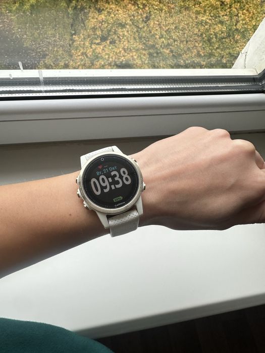 Garmin Fenix 5S sapohire 42 mm white