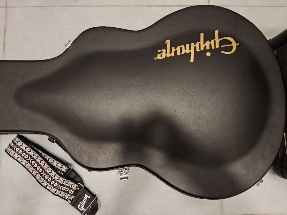 Conjunto guitarra Epiphone Les Paul e amplificador Marshall