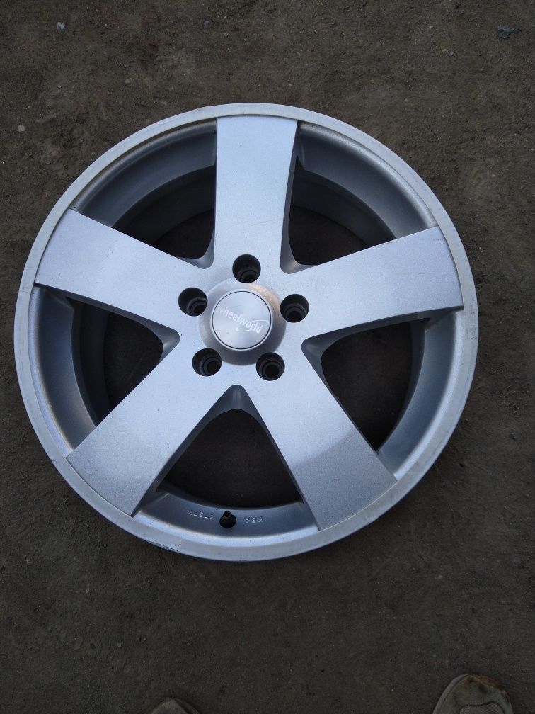 Felga ALU aluminiowa Wheel Word WH4 5x112 R17 KBA47377 ET45 7.5J NOWA