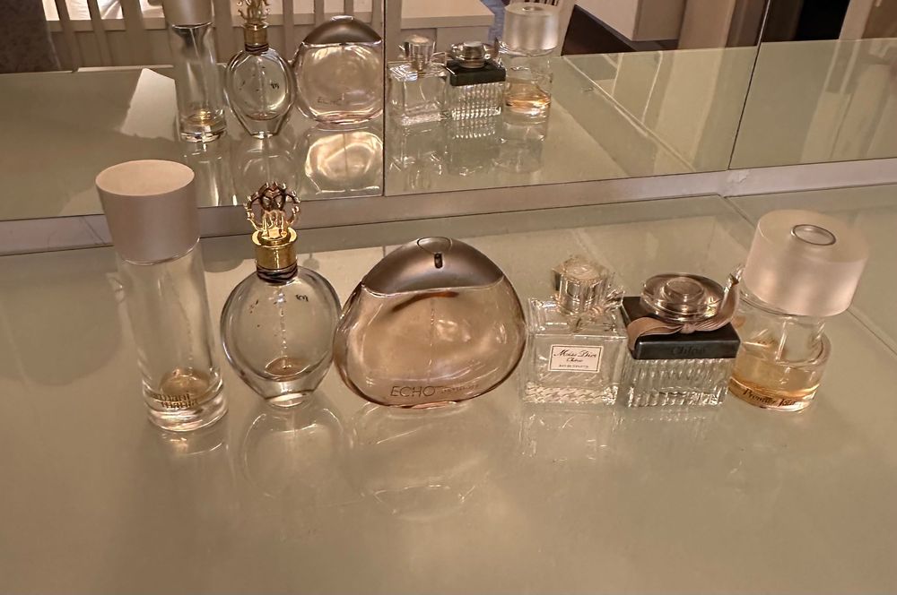 15 frascos de perfumes (cada 3,00 euros) para colecionadores