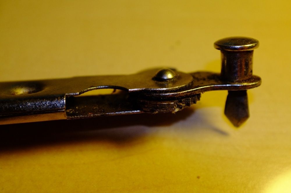 Otwieracz do puszek PRL dla kolekcjonera