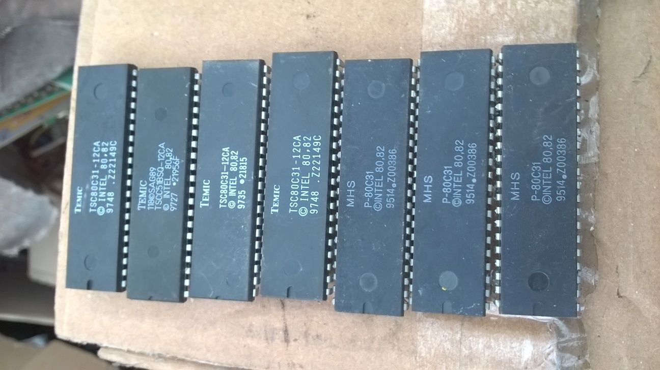 Старые чипы Интел.