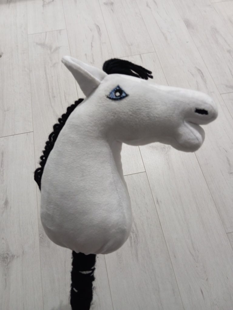 Hobby horse biały