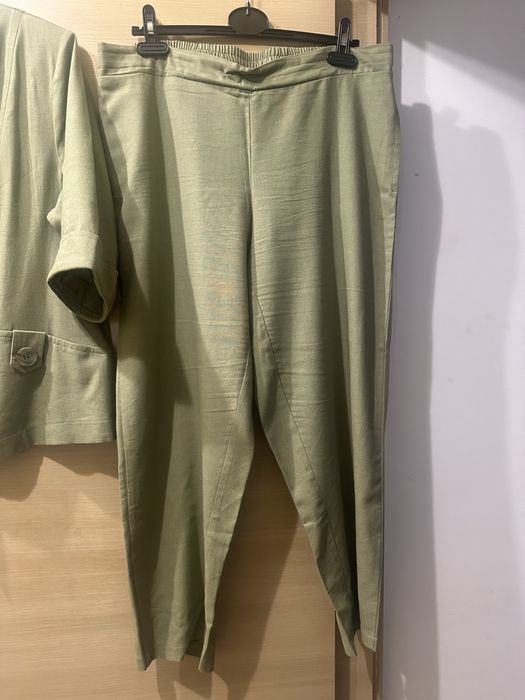 Костюм із льону, дкже зручний )