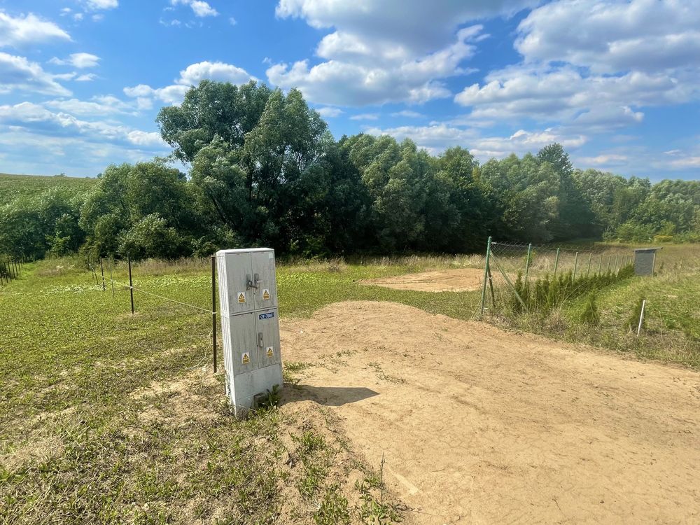 Działka rekreacyjna nad jeziorem Dąbrówka na Pojezierzu Dobrzyńskim