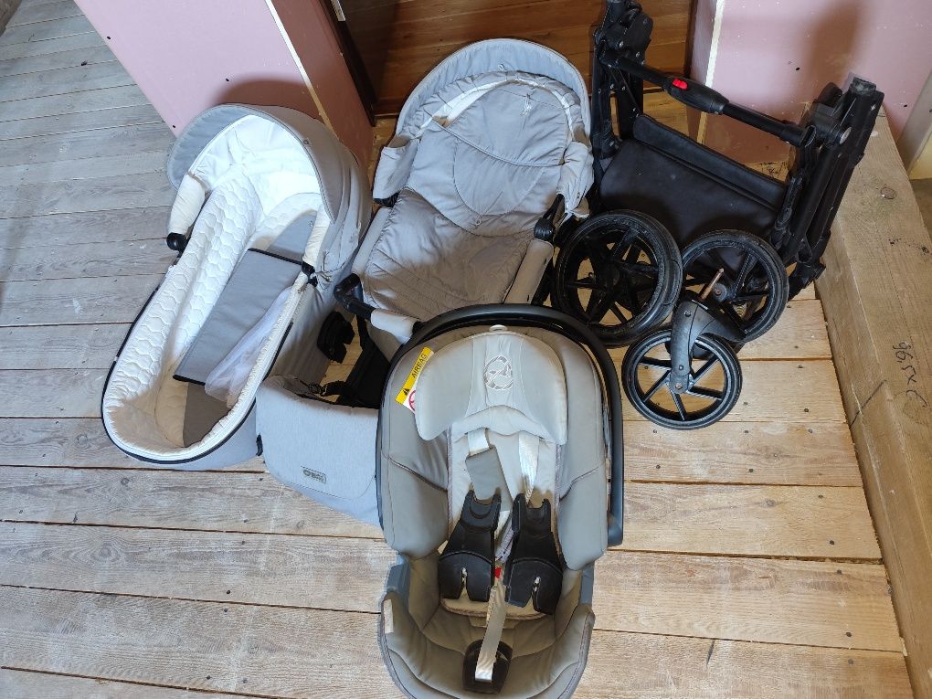 Wózek ADAMEX FUTURO z fotelikiem CYBEX ATON5