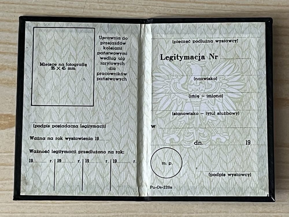 PKP PRL: pusta legitymacja