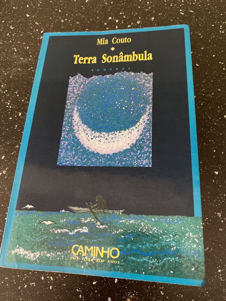 Livro “Terra Sonambula” de Mia Couto [usado em bom estado]