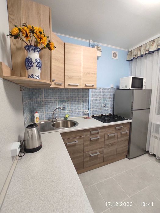 Сдам квартиру посуточно в начале Слобожанского(пр Правды)