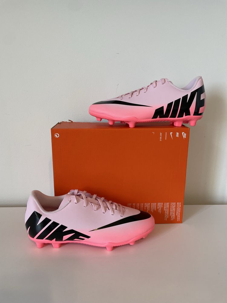Sprzedam nowe korki nike r. 38,5 oryginalne