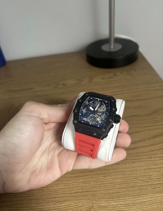 Zegarek Richard Mille RM Nowy szwajcarski mechanizm