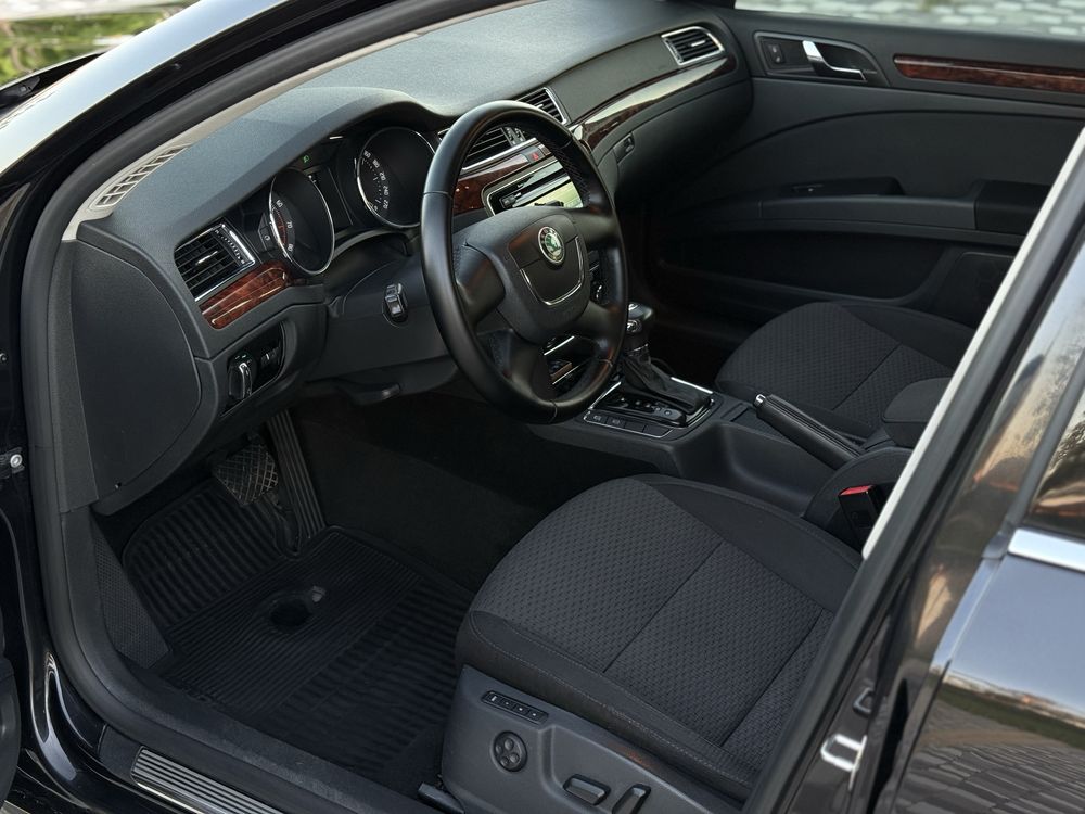 Skoda Superb 2011 1.8TSI