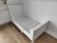 Łóżko Ikea rosnące razem z dzieckiem.