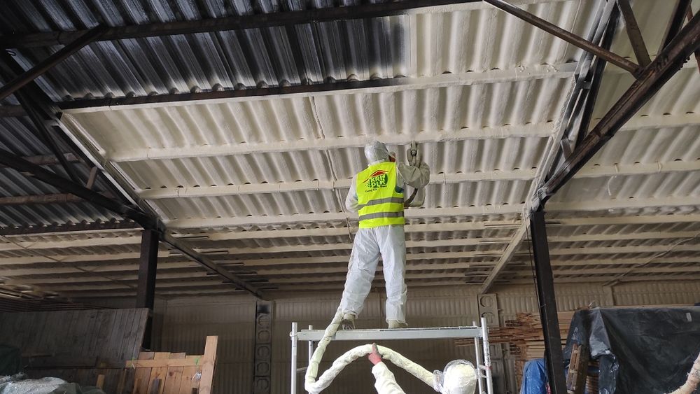 Już od 50 zł ! Piana Pur, Ocieplanie poddaszy Pianą Pur,Izolacja Pur