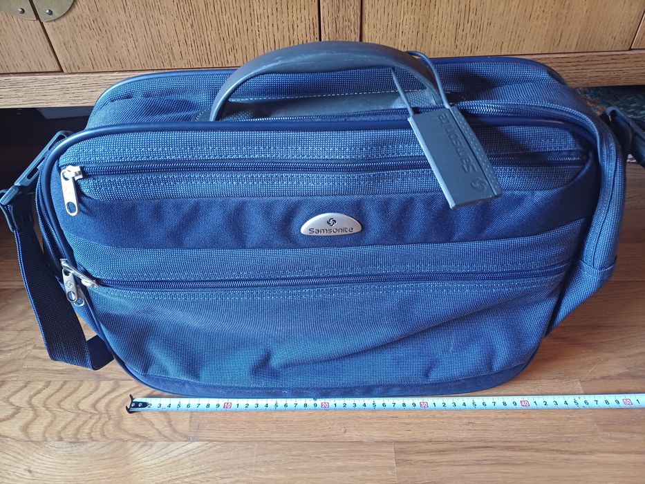 Mala para computador portátil, azul escuro, da marca Samsonite