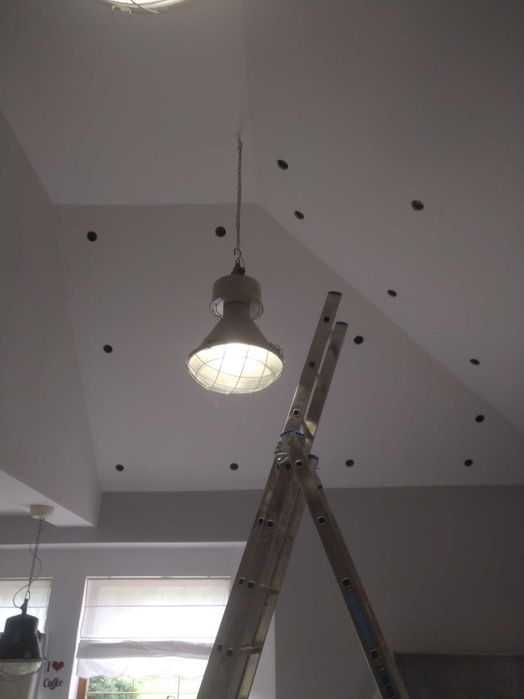 Naprawa izolacji poddasza bez konieczności ściągania płyt gk