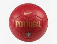 Bola de futebol da seleção portuguesa