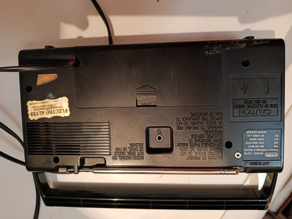 Vendo dois Rádios antigos