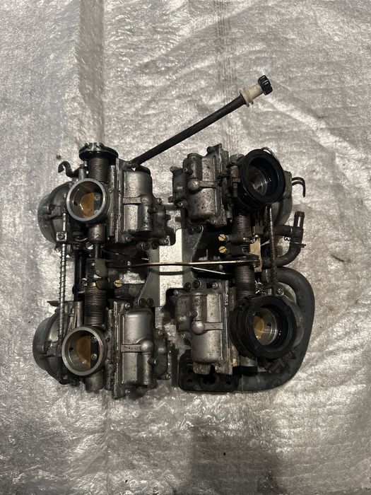 Gaźniki Honda VFR 750 RC36 Kpl M604 Gaznik VFR750