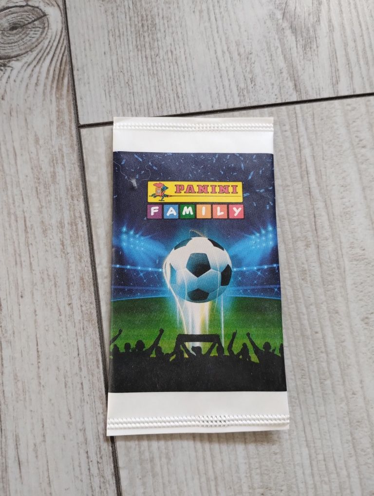 Plakat z kartami