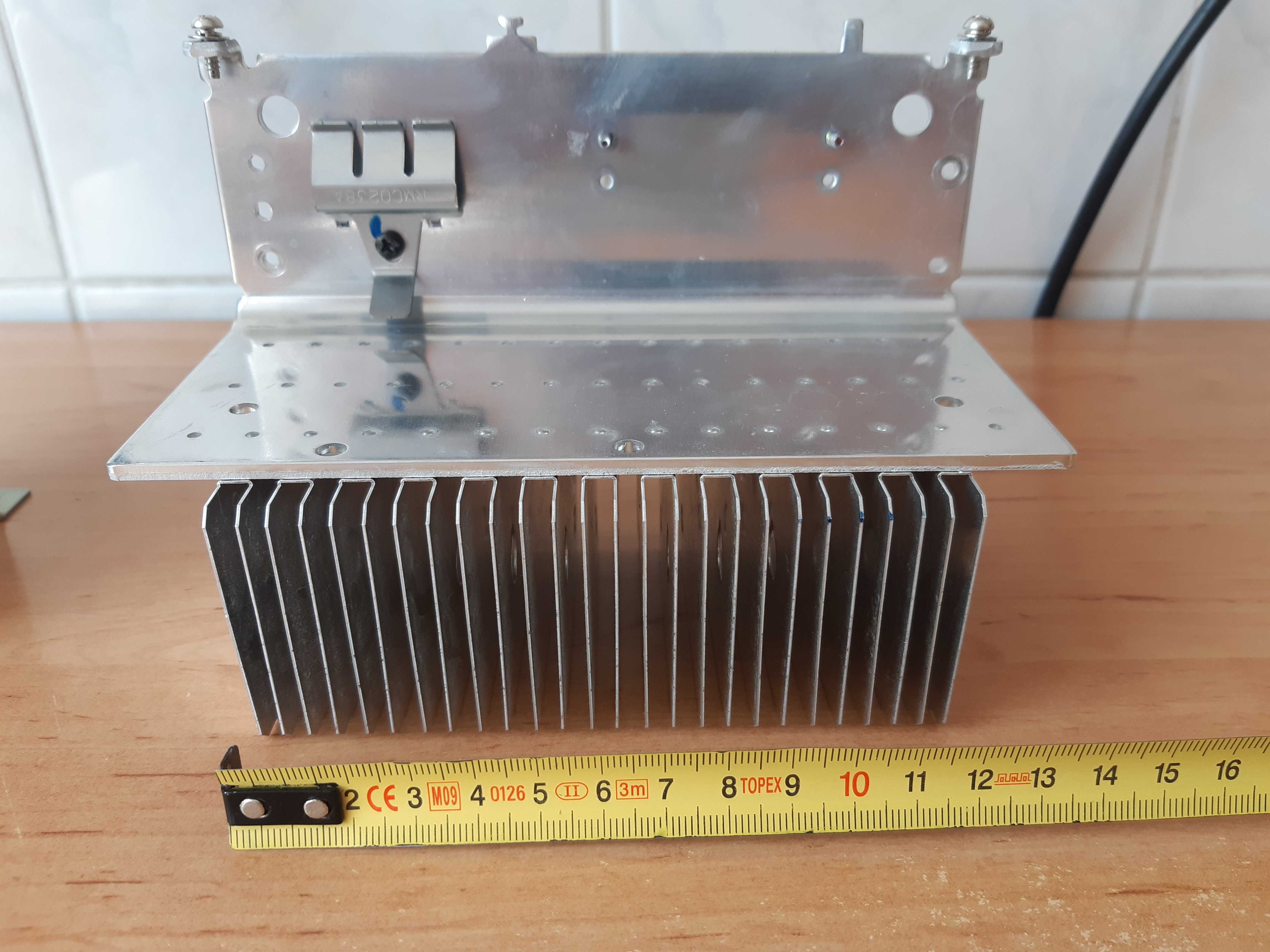 Radiator na końcówkę mocy do wzmacniacza