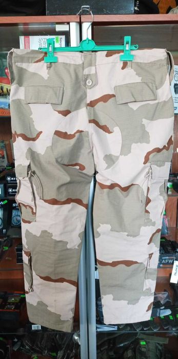 Mundur Pustynny 3 color Desert r. 2XL Regular  pas 102 - klatka 132