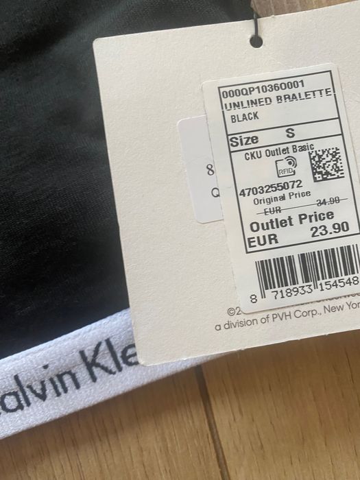 Белье Calvin Clein