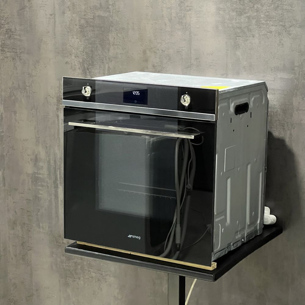 Духовой шкаф Smeg SOP6102TN чёрное стекло духовка духова шафа
