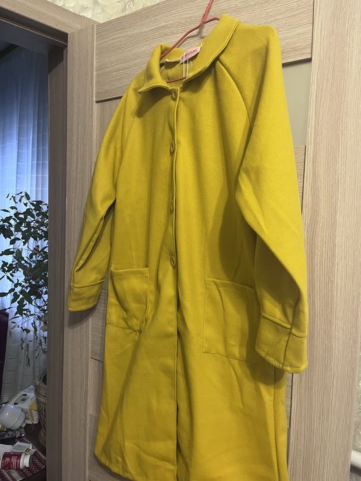 Жовтий кардіган