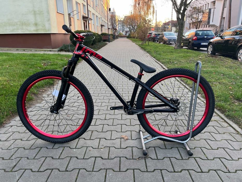 Rower Dirt DARTMOOR Two6Player PUMP 26" RS JUDY Kenda