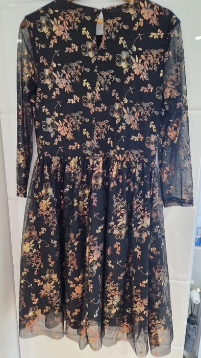 Sukienka Mohito czarno zlota