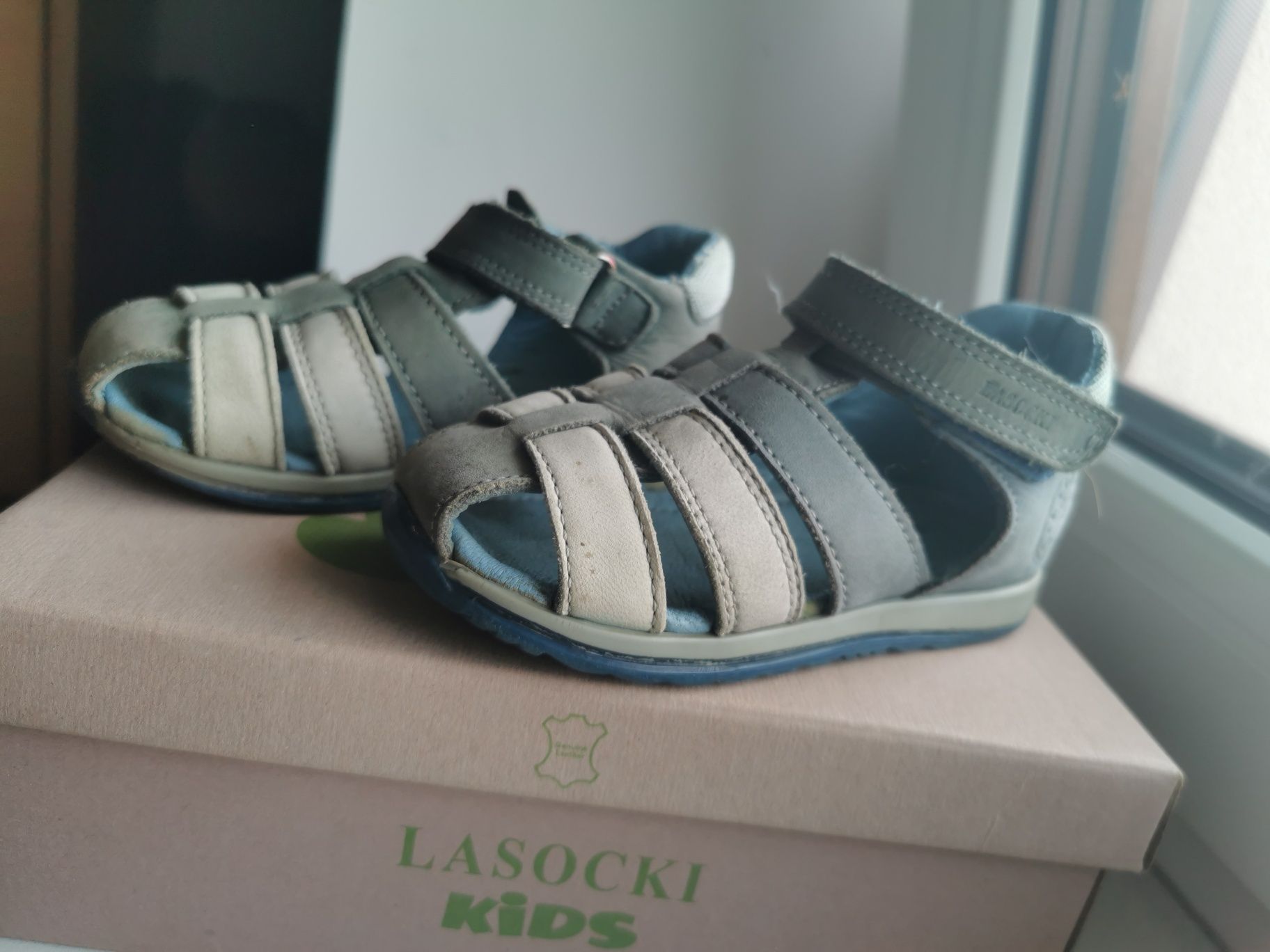 Sandały skórzane Lasocki Kids 23