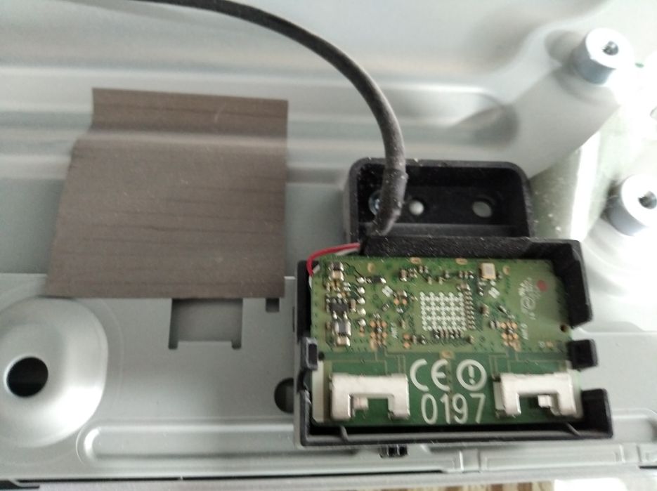 ТВ смарт LG 43LH560V на запчасти 97*57 см