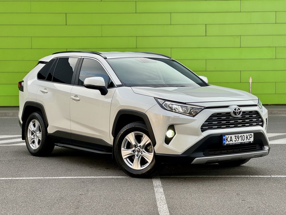 Toyota Rav 4 Active Official