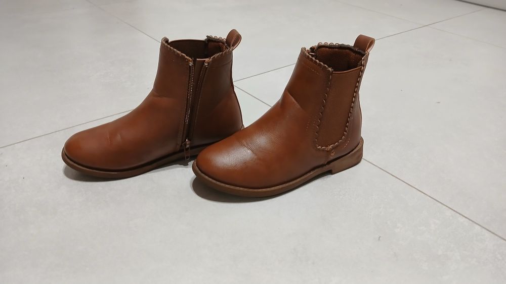Brązowe  botki rozm 30